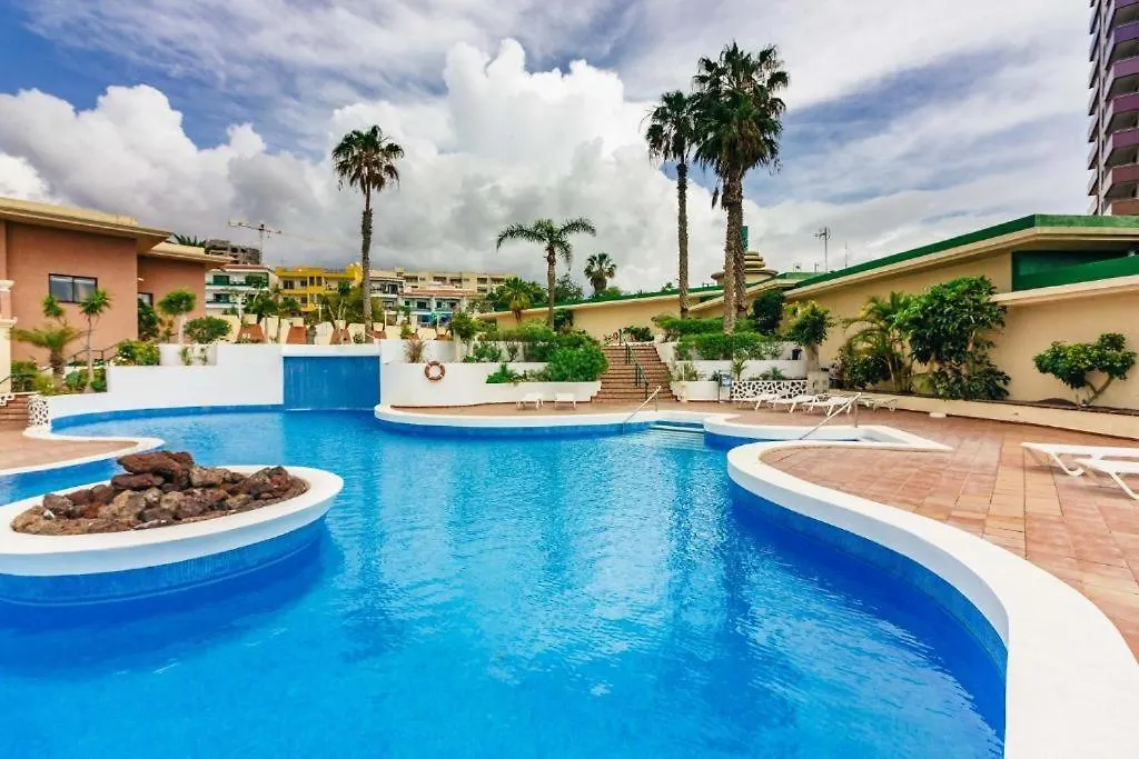 Skyline View Apartment - Free Private Parking Including & Guest Bonus Costa Adeje  0*, Costa Adeje (Tenerife)